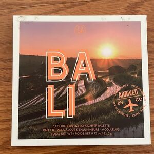 BH Cosmetics Bali blush & highlighter palette NWT